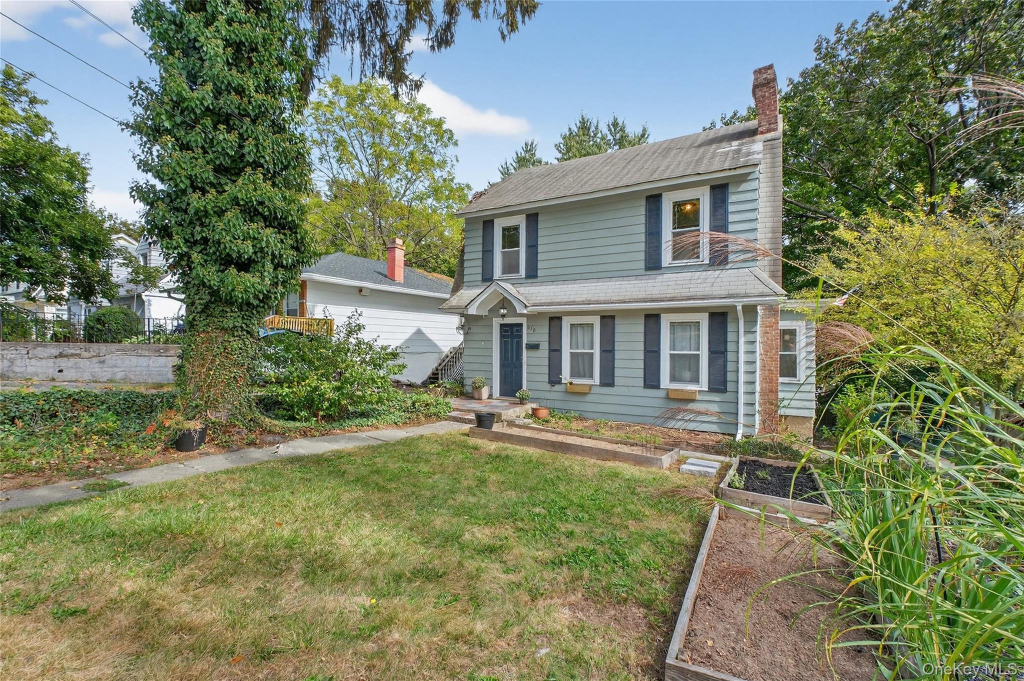 310 Carpenter Avenue