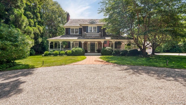 329 GEORGICA RD, EAST HAMPTON, NY 11937 - Image bc54bbedbc1fc02e232f7607fa7bf5c1/1866832985