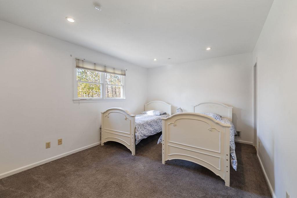 25 Edgebrook Lane, Airmont, New York image 21