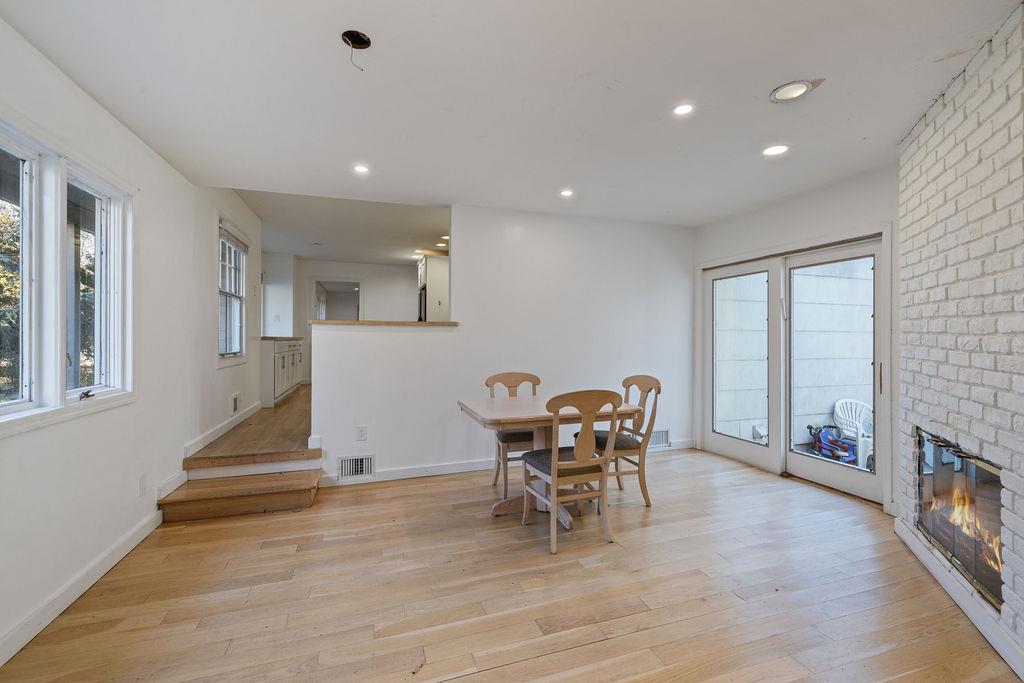 25 Edgebrook Lane, Airmont, New York image 13