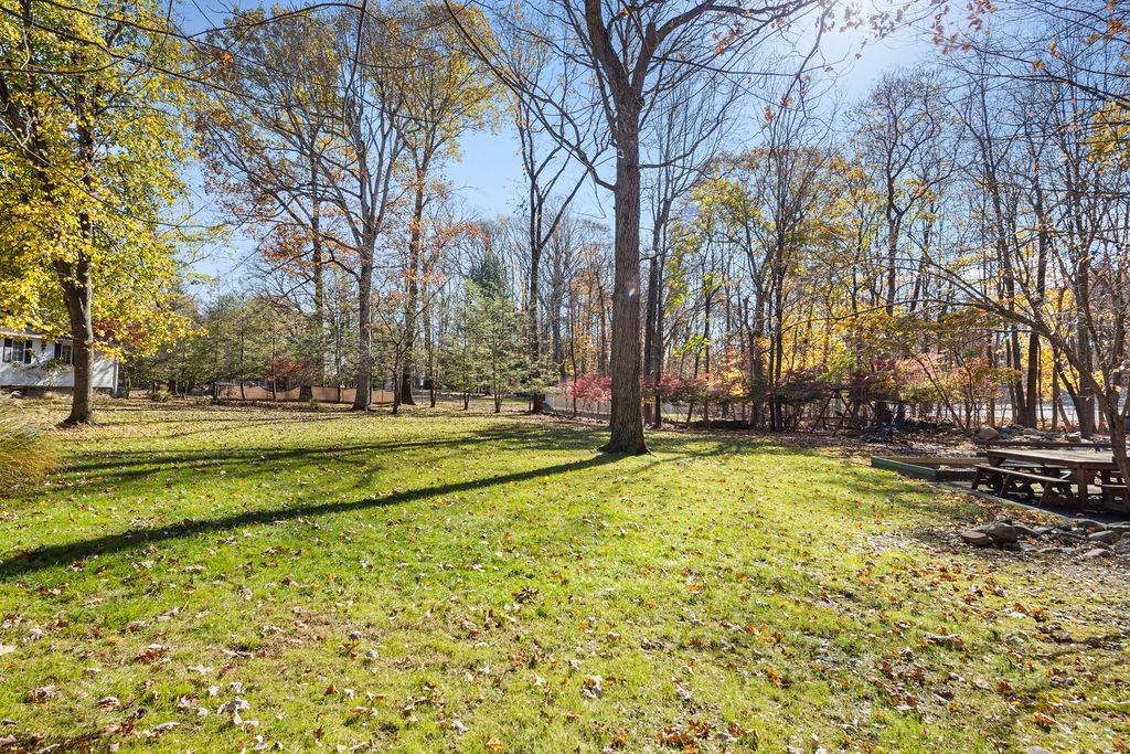 25 Edgebrook Lane, Airmont, New York image 29