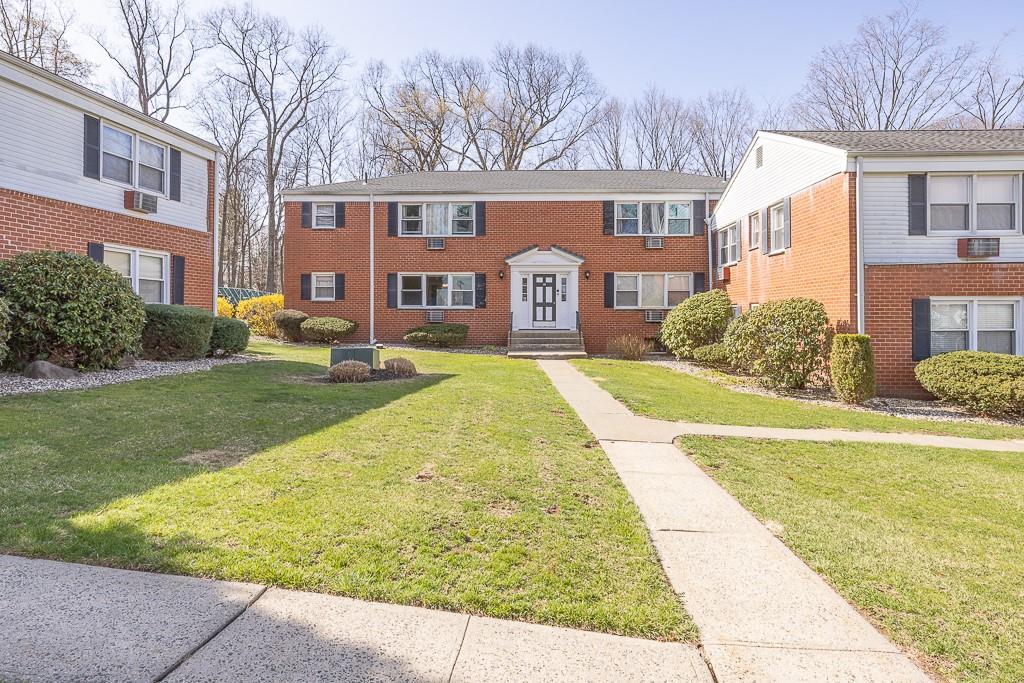15 Revere Ct Ct #2501, Suffern, New York image 1