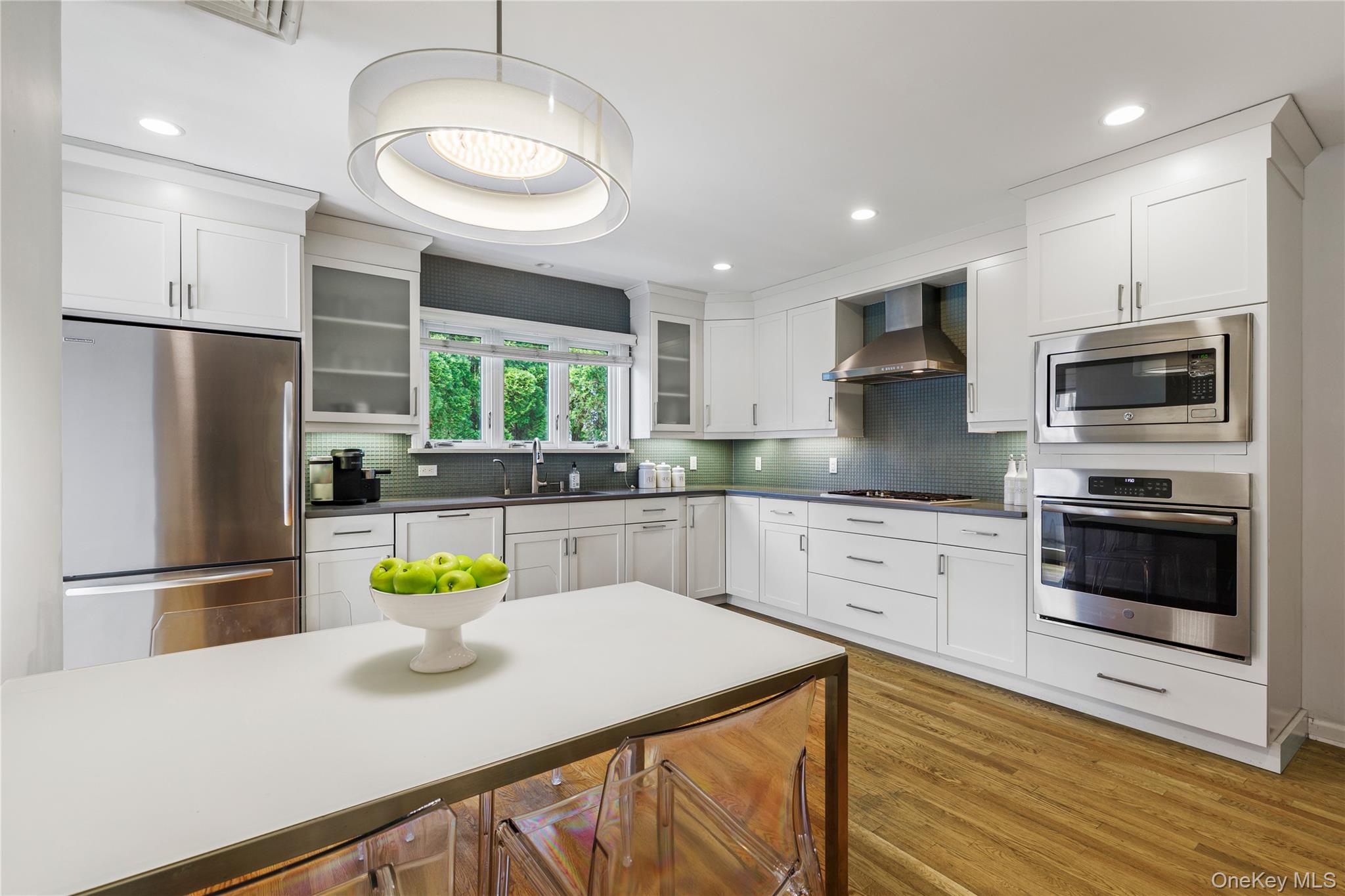 14 Echo Bay Place
