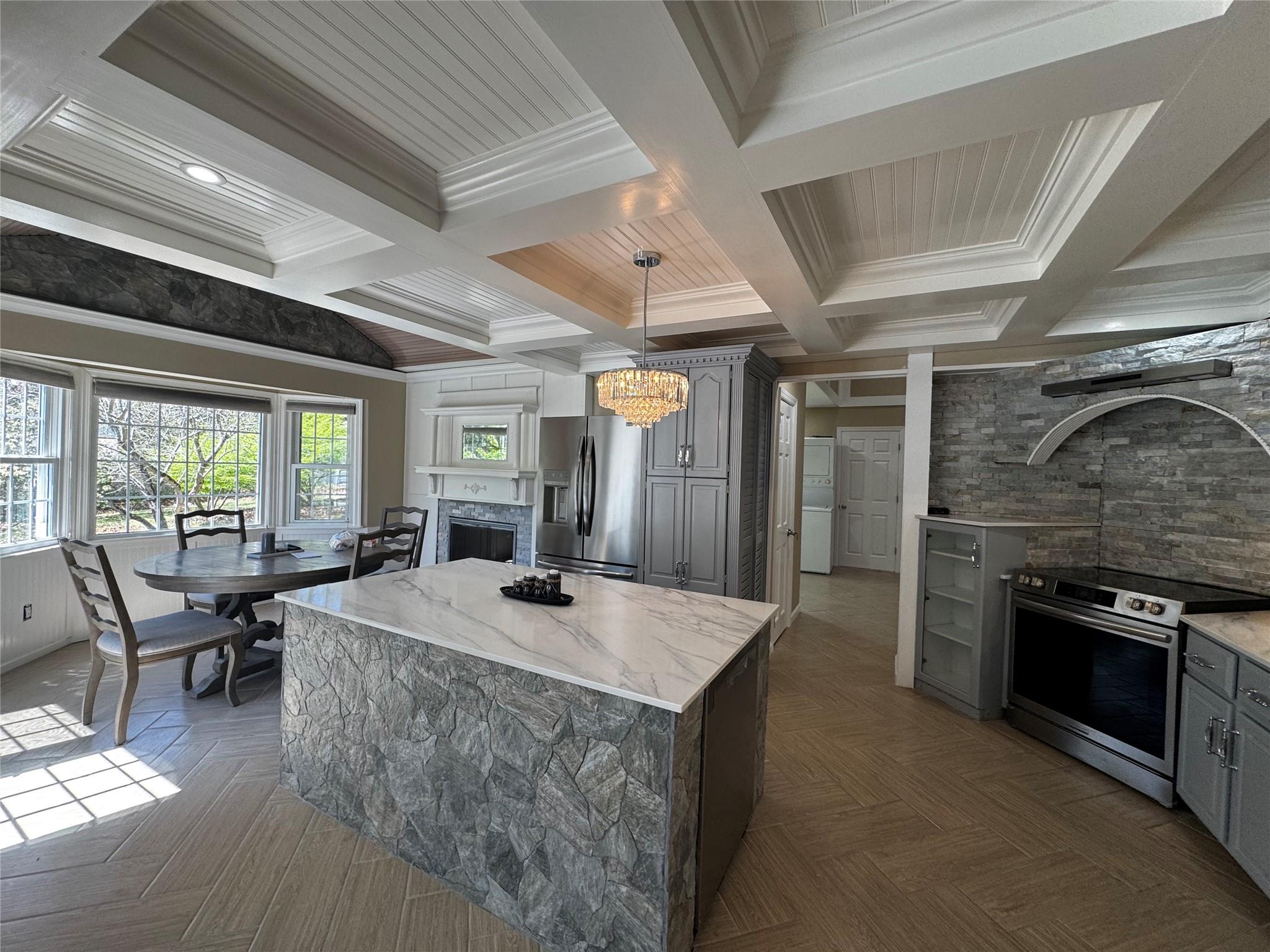14 Gateway Drive, Wading River, New York image 3