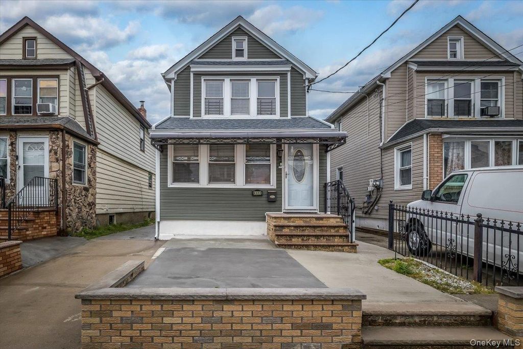 Photo of 9322 207th Street, Queens Village, NY 11428 (MLS # 997488)