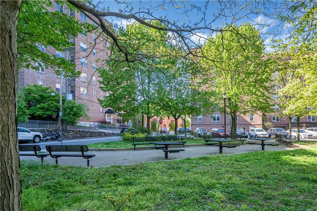 50 Louisiana Avenue #9R, Bronxville, New York image 31