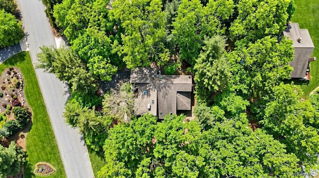 Photo of 1 Audubon Gate, Miller Place, NY 11764 (MLS # 979324)