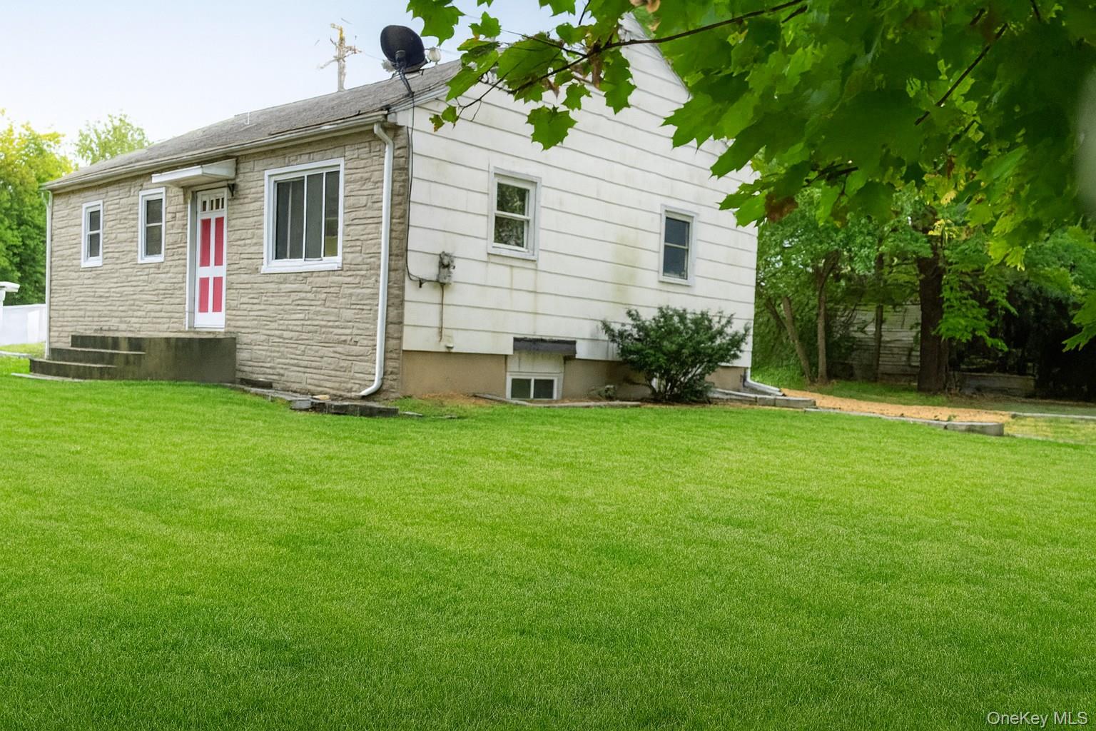 106 E Eckerson Road