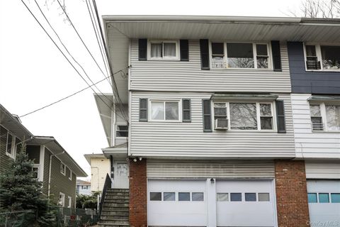 Apartment For Rent - 13 Regina Place<br/> Yonkers, NY 10703