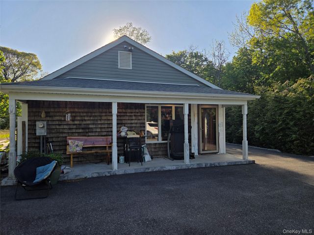 328 Terryville Road