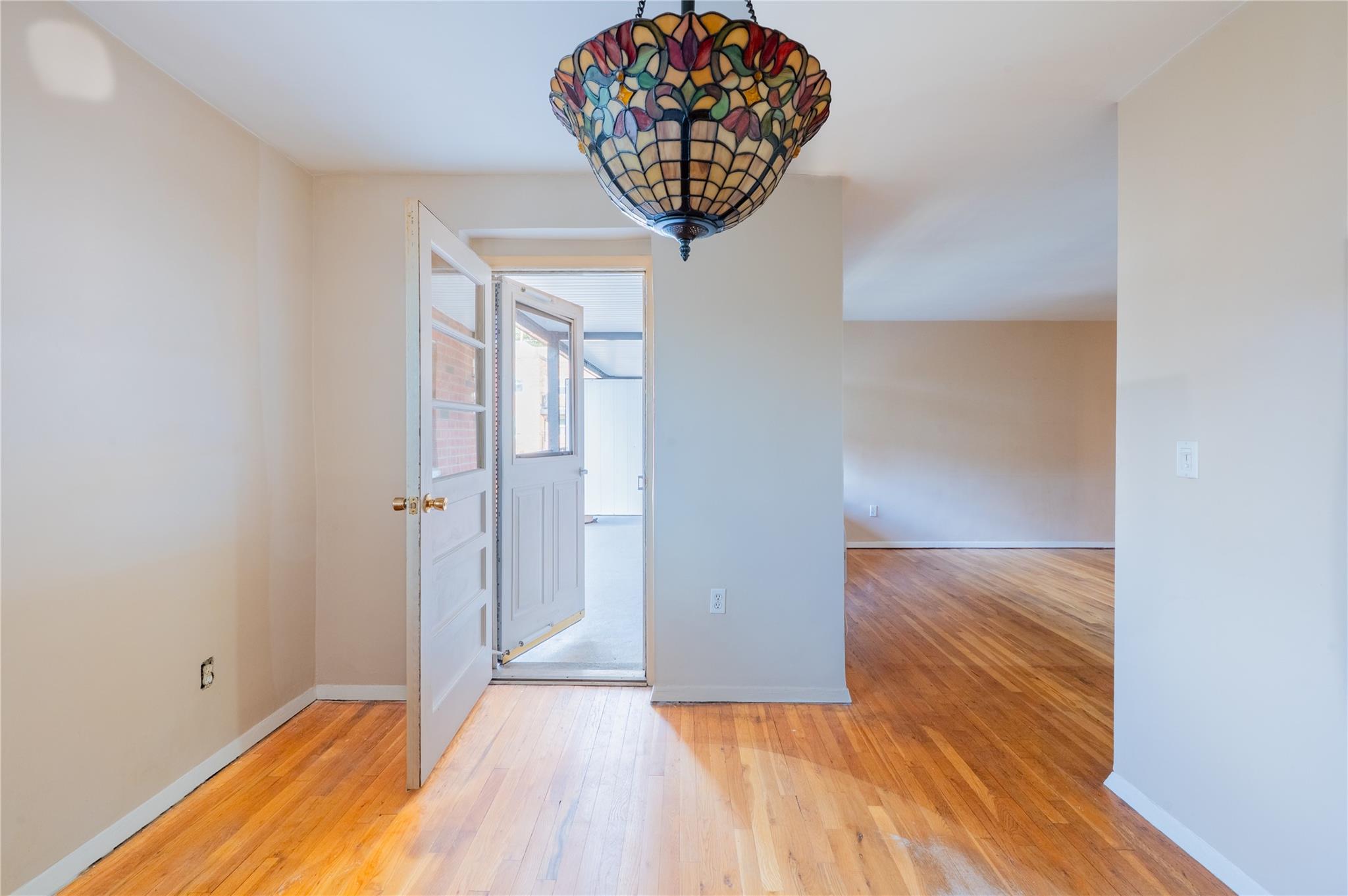 34 Pearsall Avenue #3J, Glen Cove, New York image 8