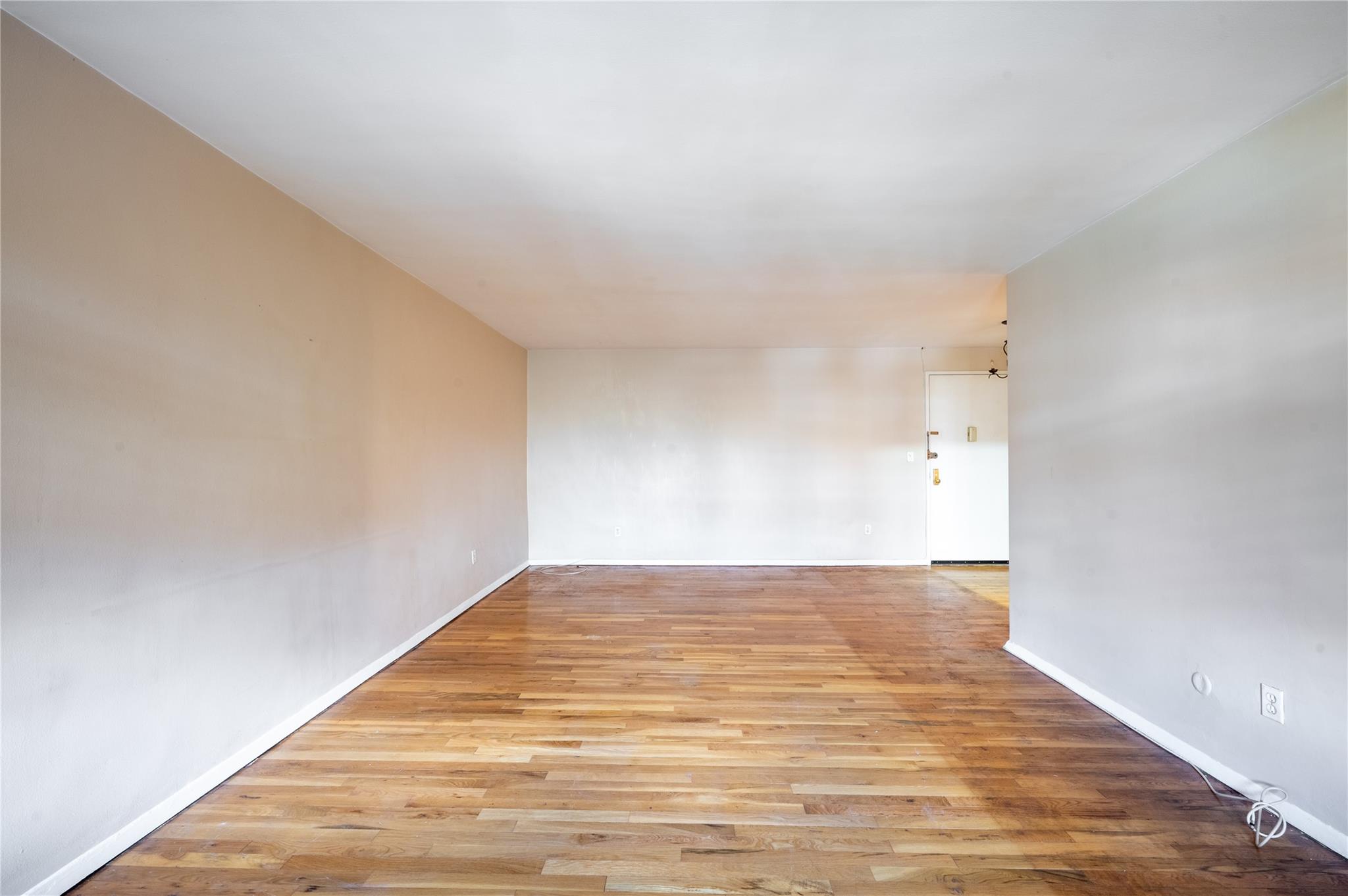 34 Pearsall Avenue #3J, Glen Cove, New York image 5