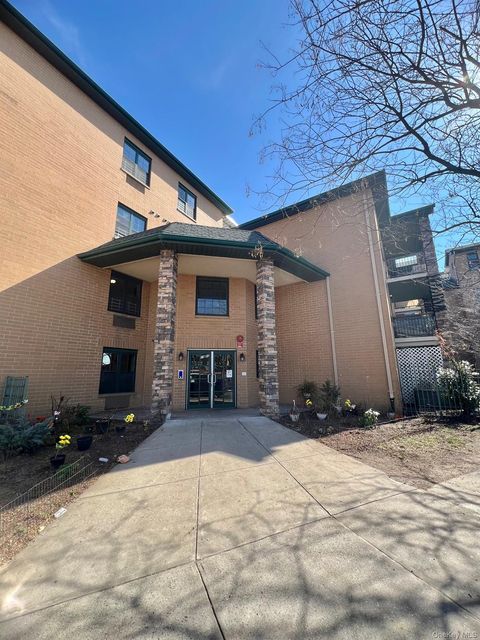 Condo For Sale - 19-80 Starr Street #1D<br/> Ridgewood, NY 11385