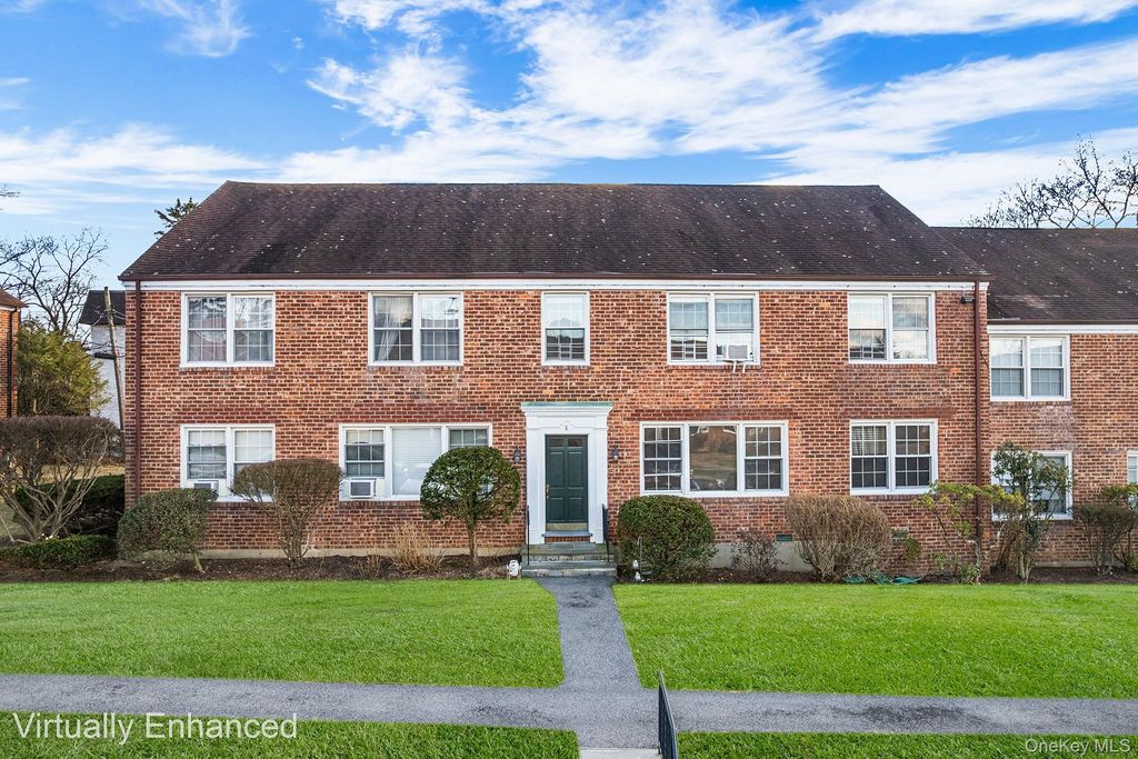 Photo of 109 N Broadway #K4, White Plains, NY 10603 (MLS # 943352)