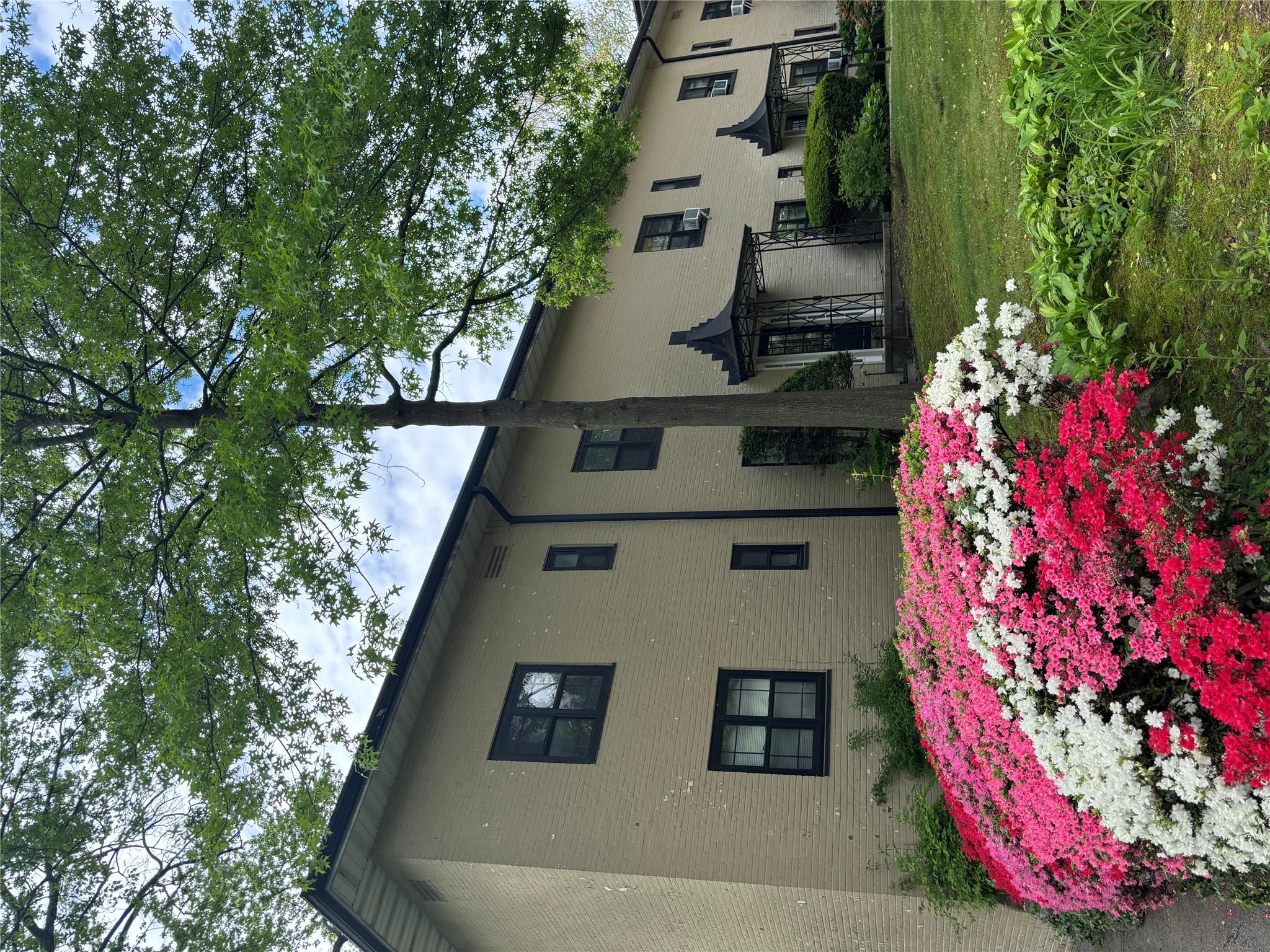 1249 California Road Rd #2, Eastchester, New York image 16