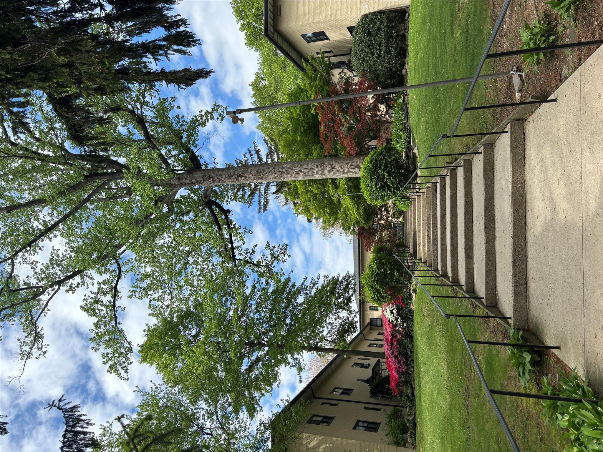 1249 California Road Rd #2, Eastchester, New York image 17