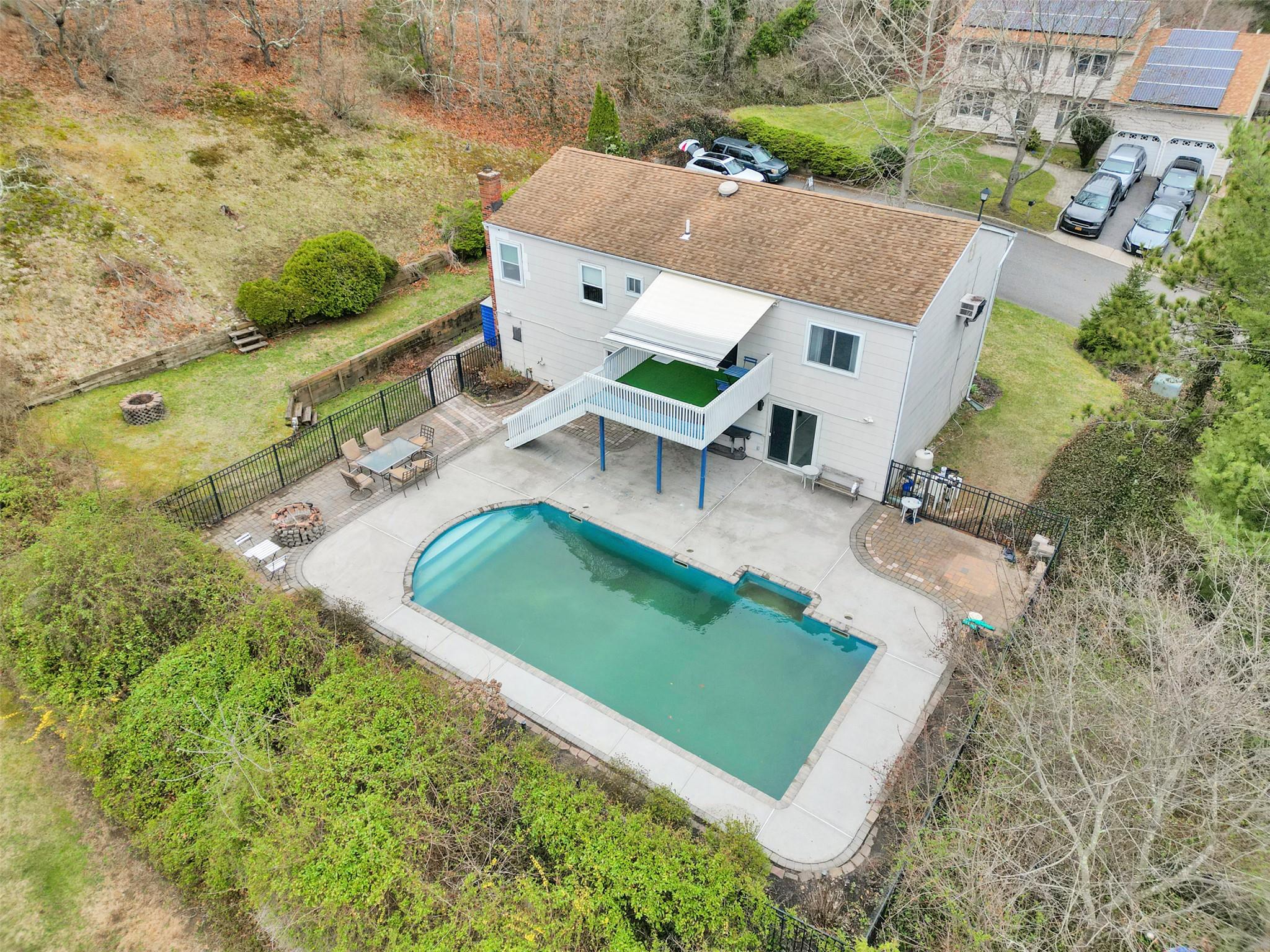 12 Lamb Place, Dix Hills, New York image 29