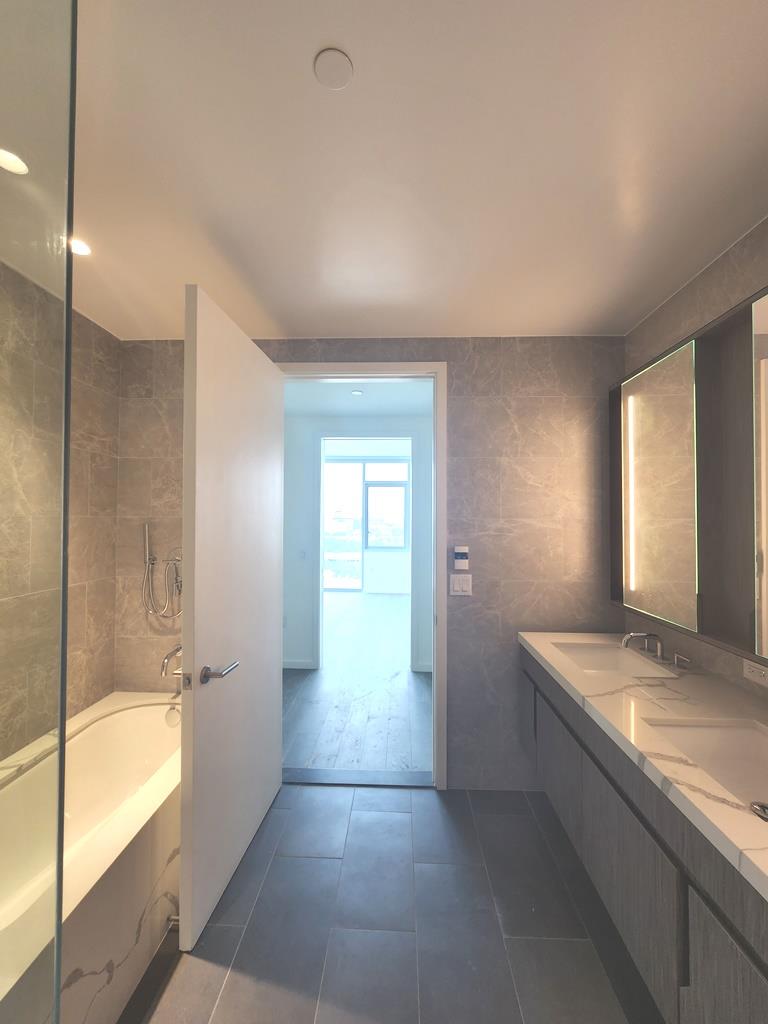 133-36 37th Avenue #8B, Flushing, New York image 14