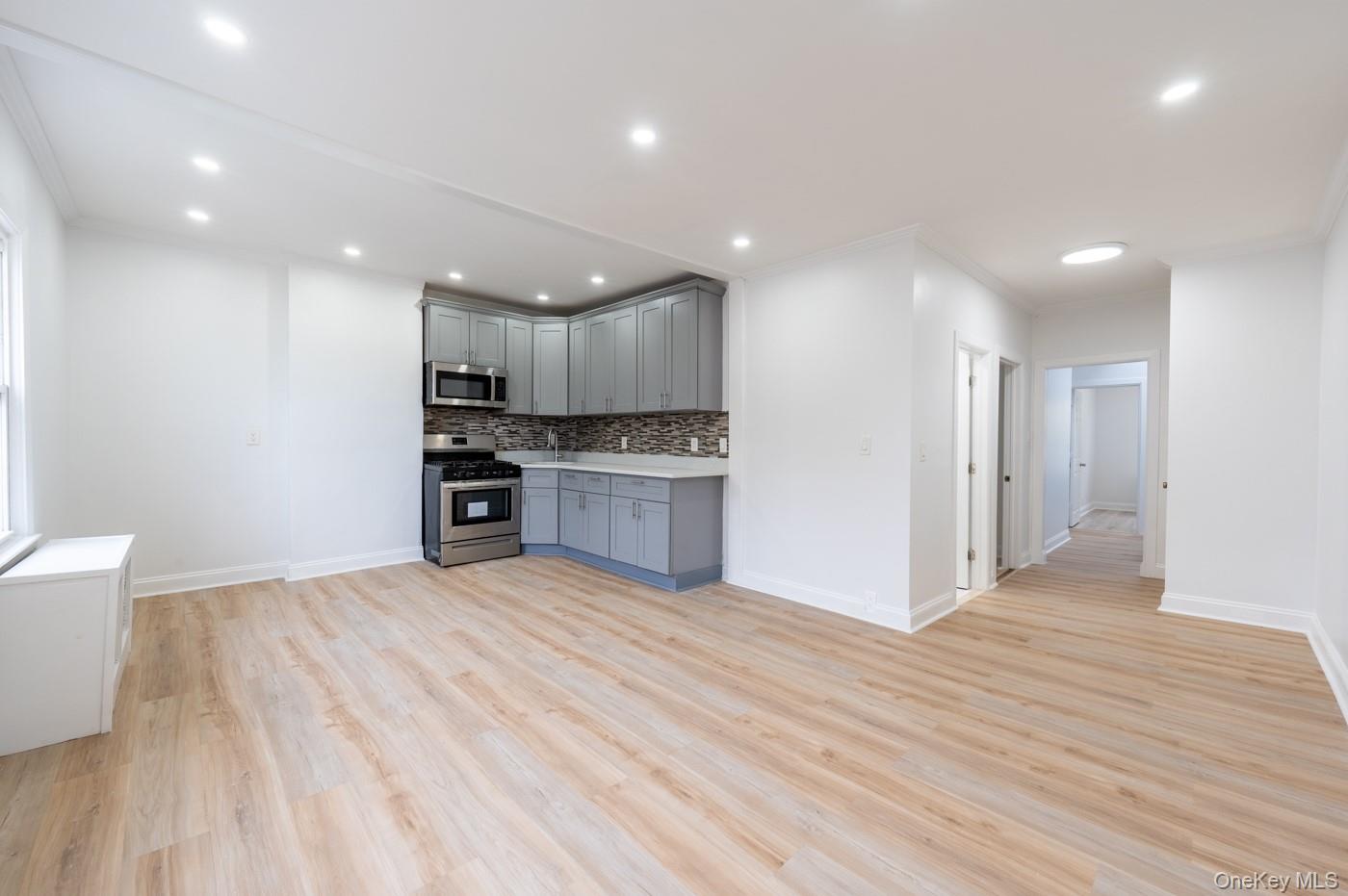 2354 Waterbury Avenue