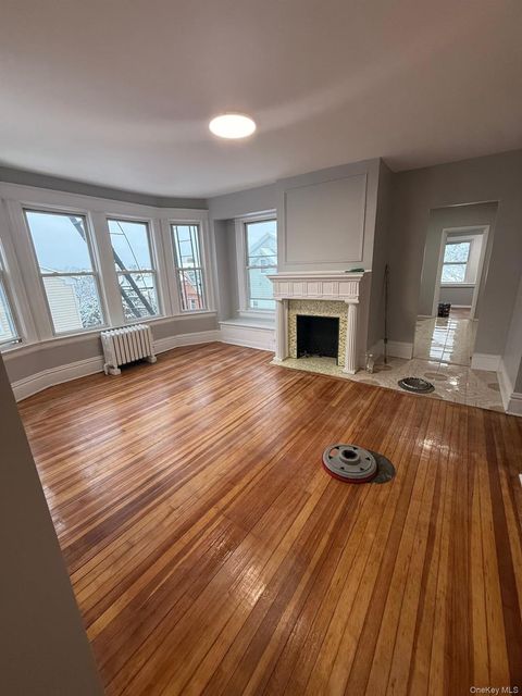 16 Wallace Avenue Mount Vernon NY 10552