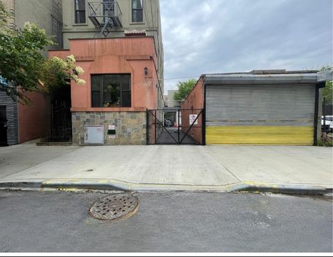 Multifamily For Sale - 554 E 191st Street #1,2,3<br/> Bronx, NY 10458