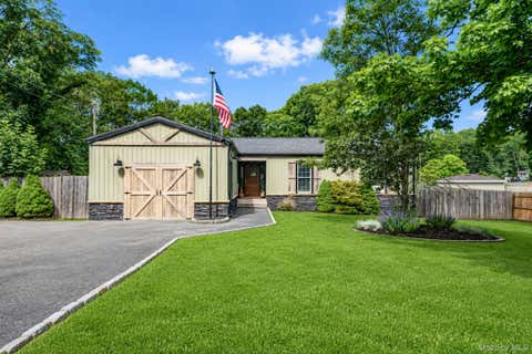 Homes For Sale - 1010 Sipp Avenue<br/> Medford, NY 11763