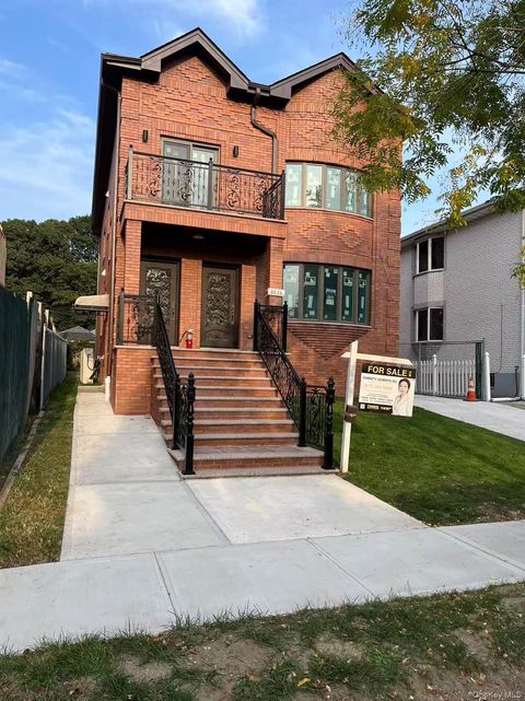 Multifamily For Sale - 6973 229th Street<br/> Oakland Gardens, NY 11364
