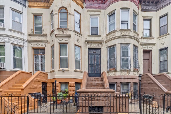 695 PARK PL, BROOKLYN, NY 11216 - Image bcdfd11808a404e13054517b8d5f8664/3420843086