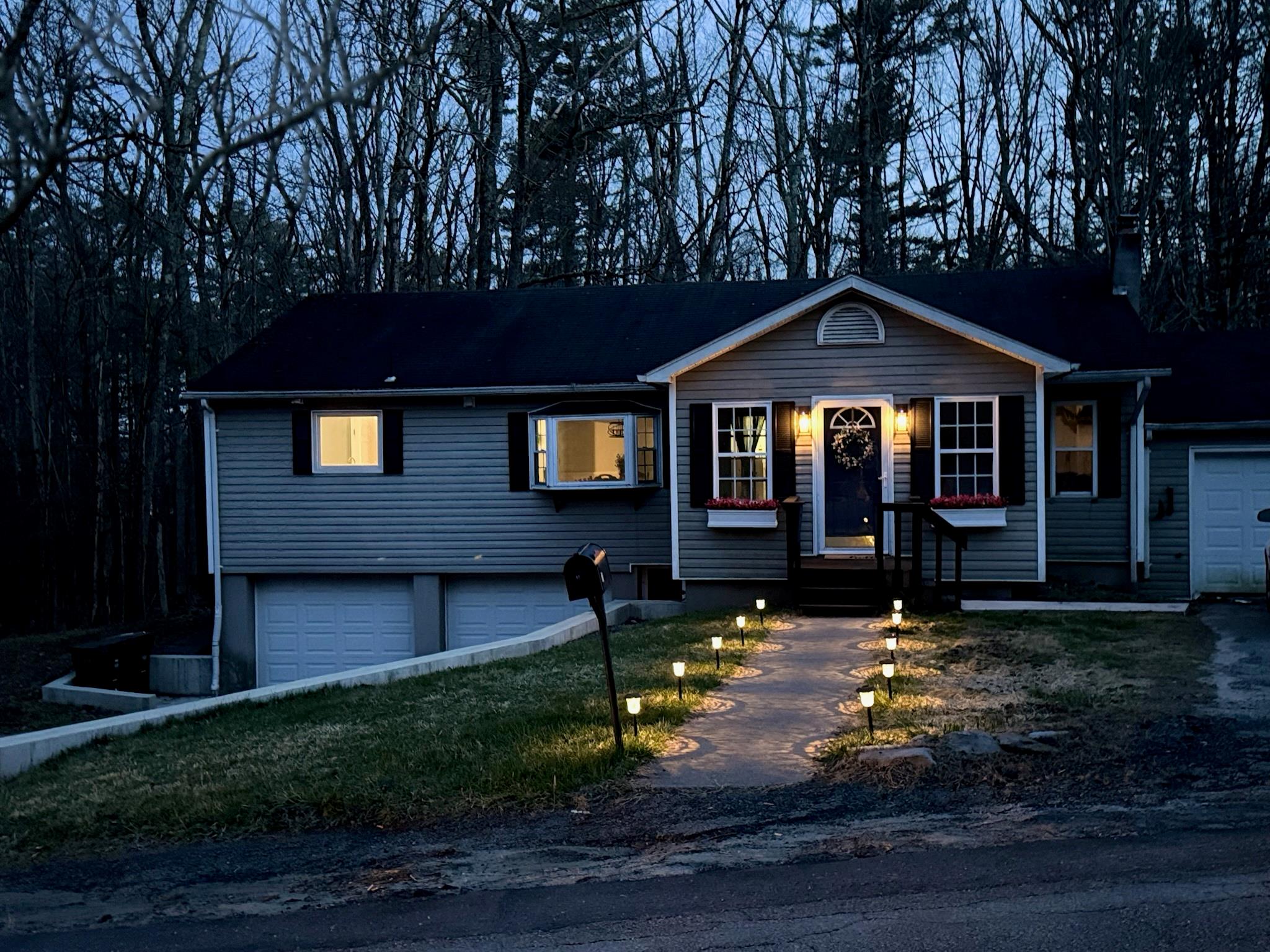 11 Schumacher Pond Road, Barryville, New York image 2