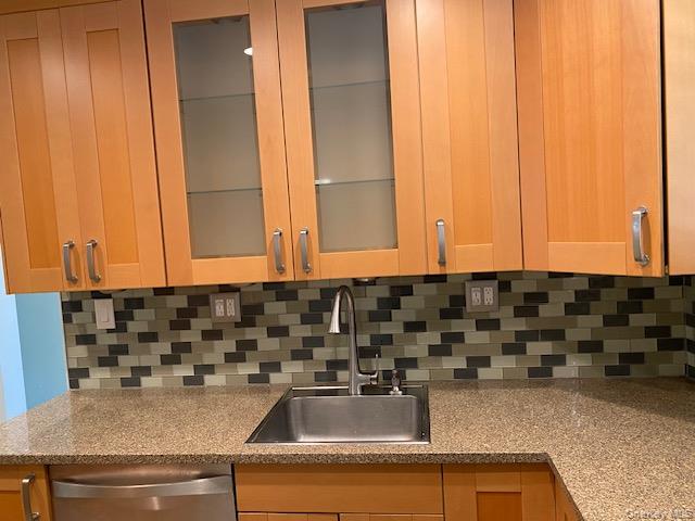 263-17 74th Avenue E-2