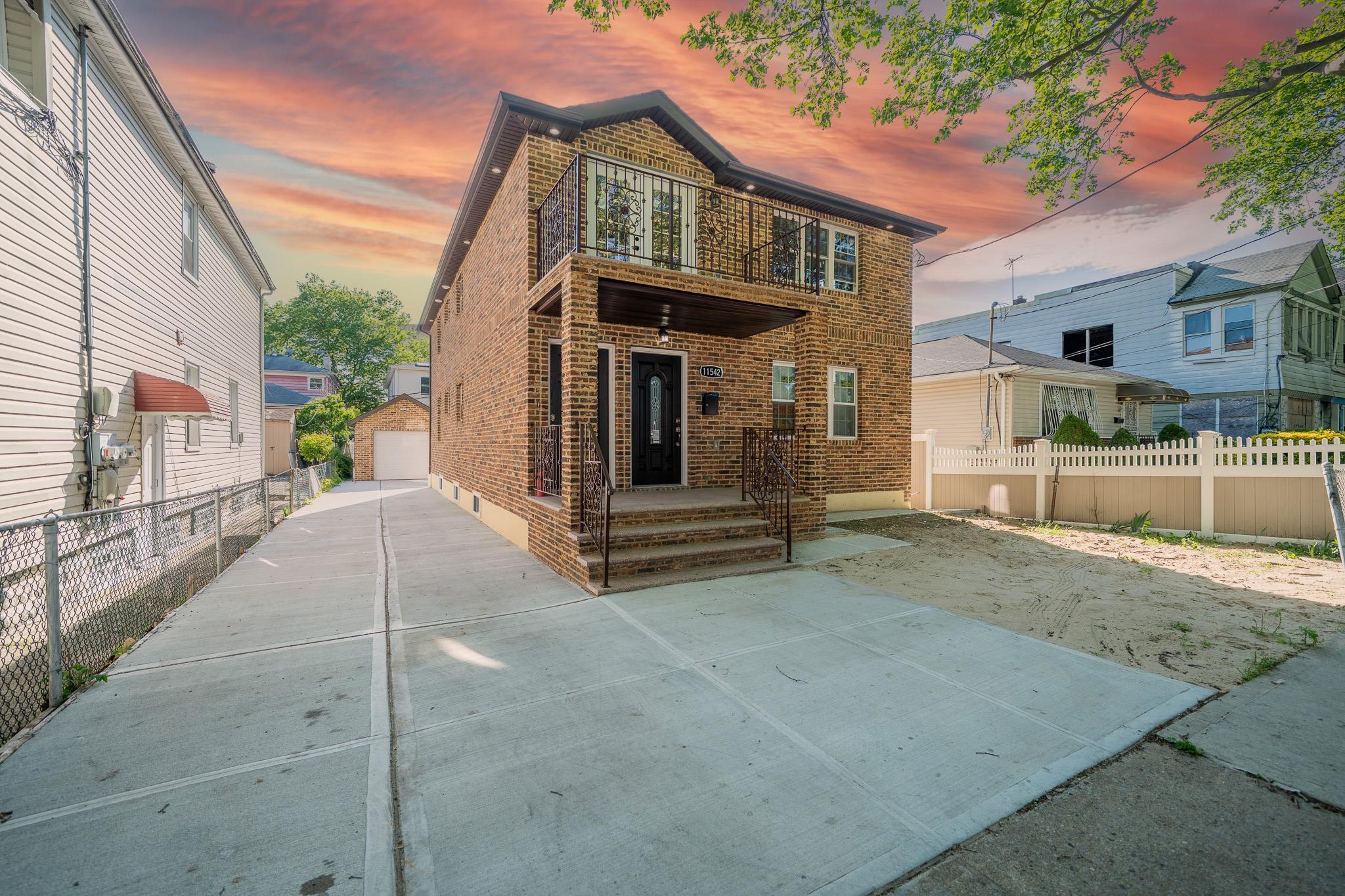 Property for Sale at Inwood St St, Jamaica, Queens, NY - Bedrooms: 6 
Bathrooms: 5  - $1,439,000