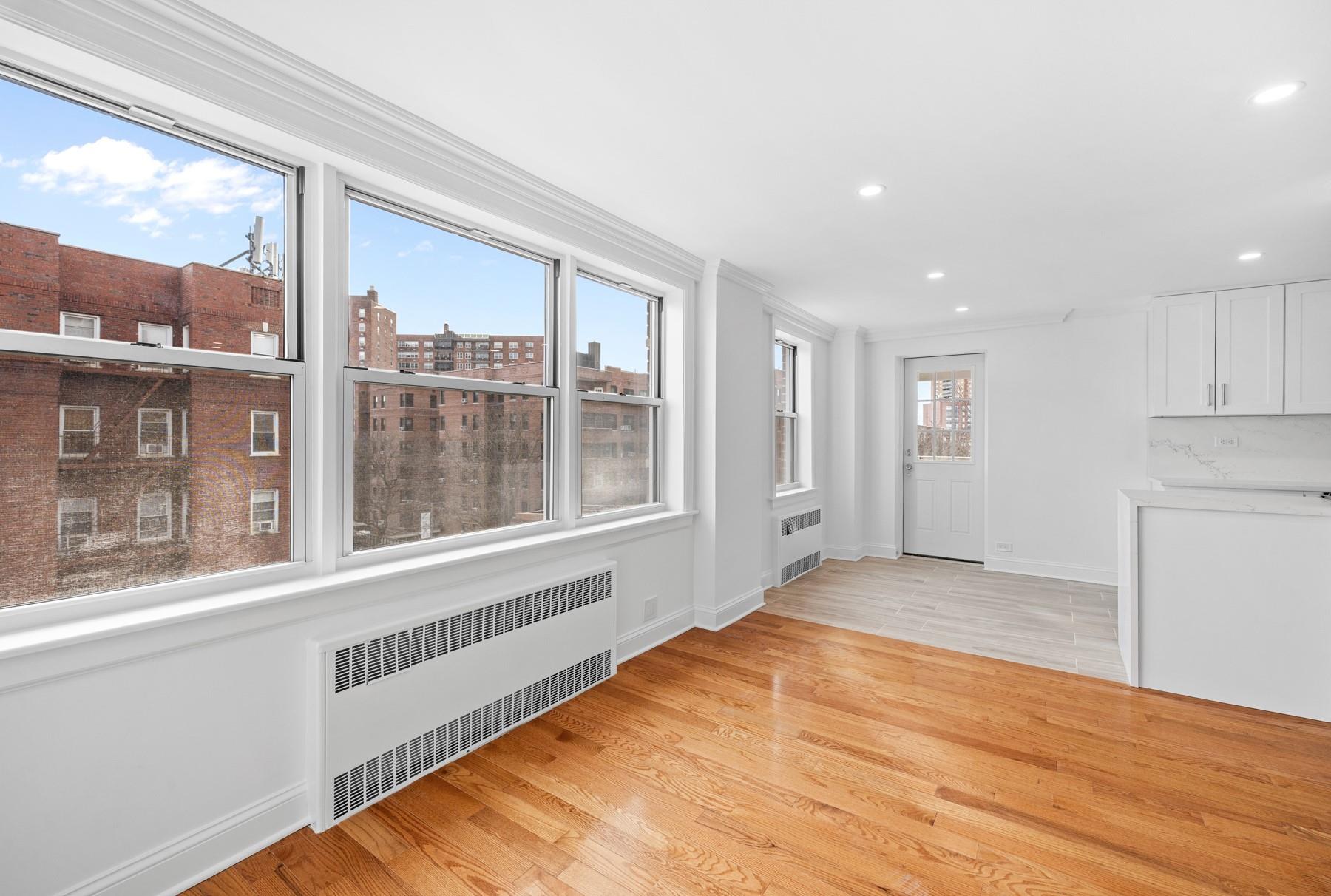 69-45 108 Street #6H, Forest Hills, New York image 8