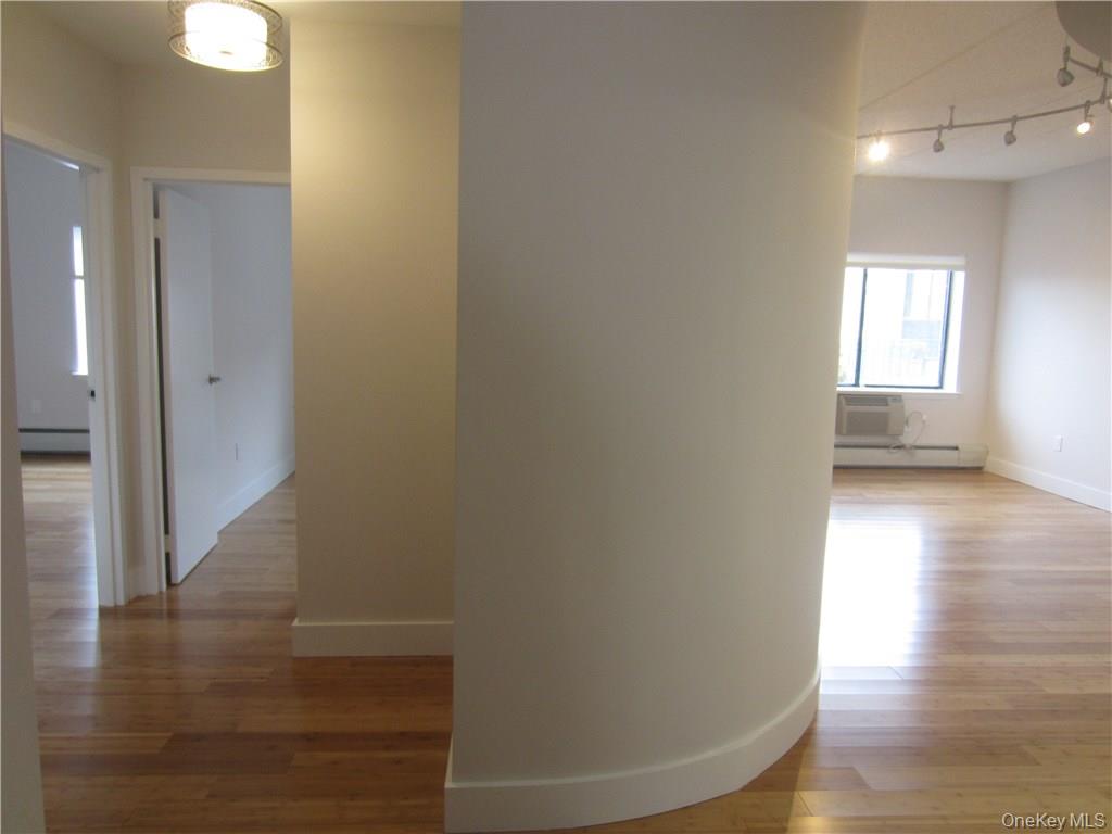 123 Mamaroneck Avenue 111