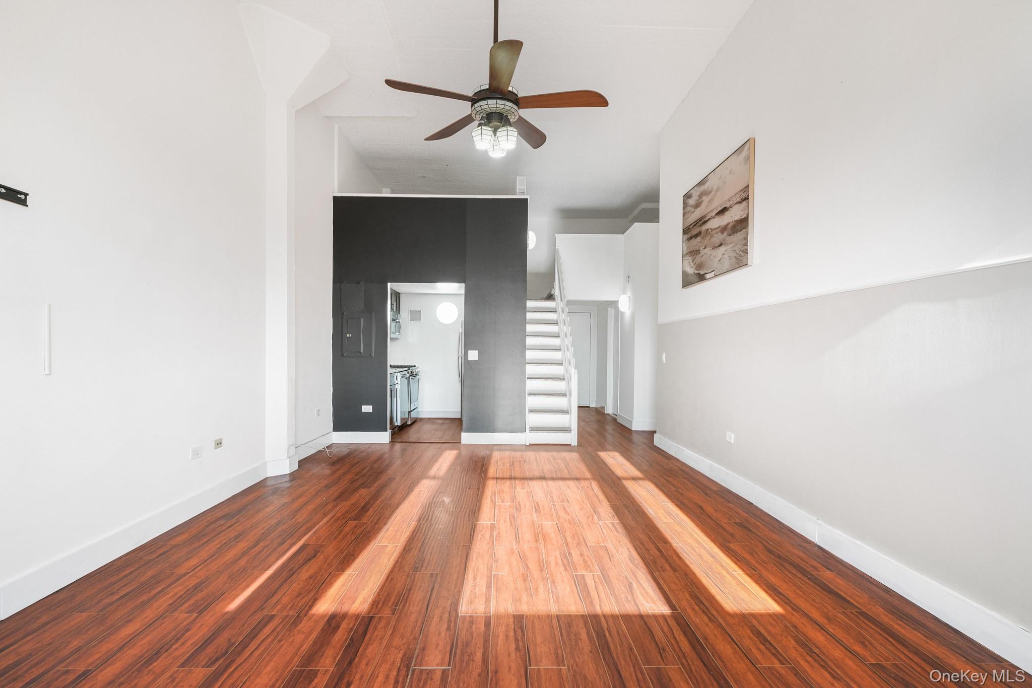 1 Landmark Square 431