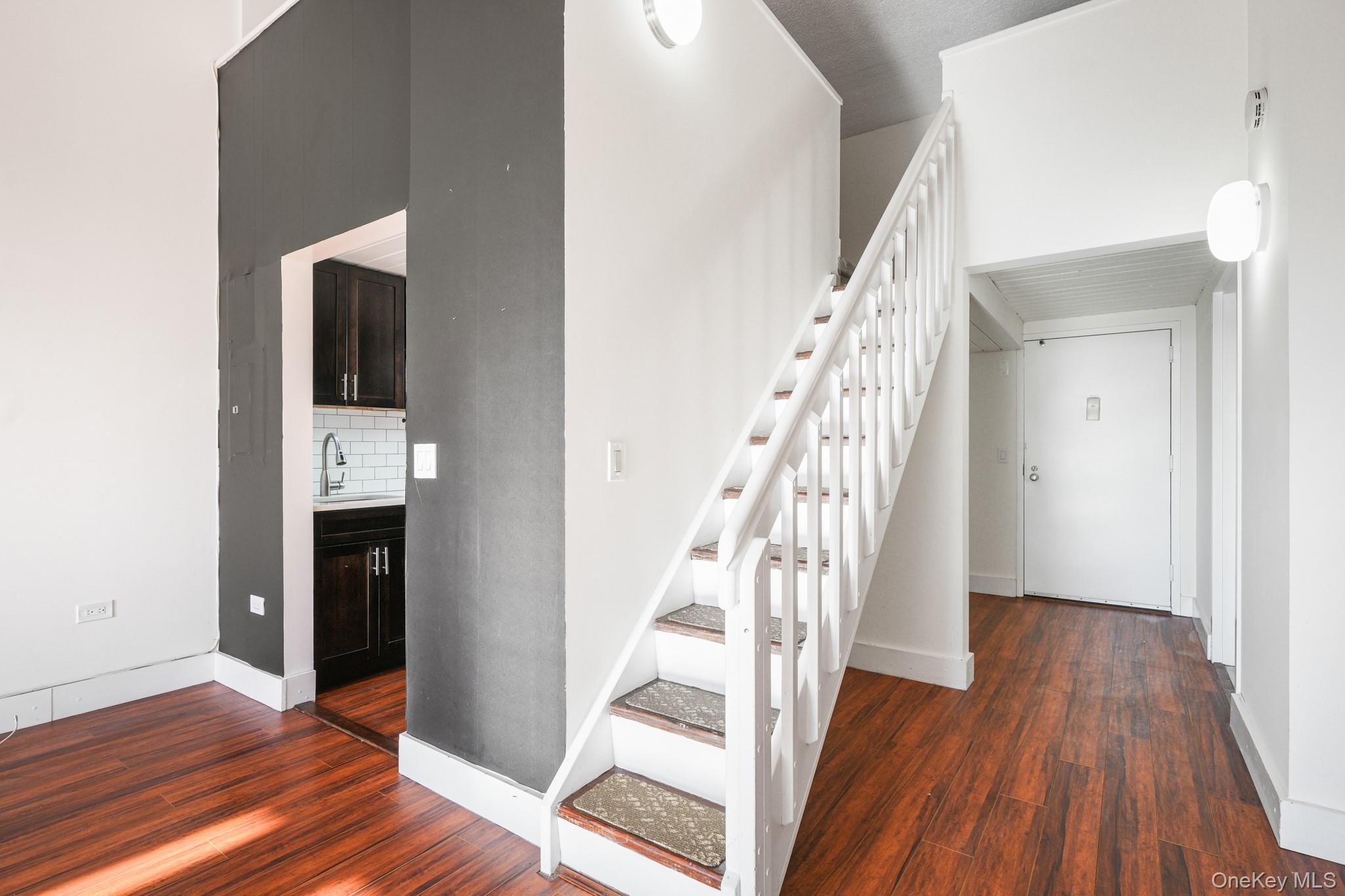 1 Landmark Square 431