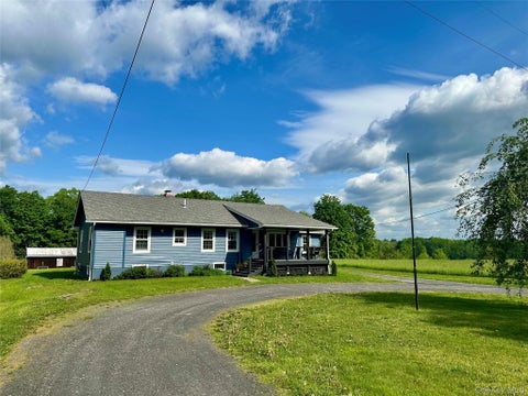 Homes For Sale - 2005 Old Kings Highway<br/> Saugerties, NY 12477