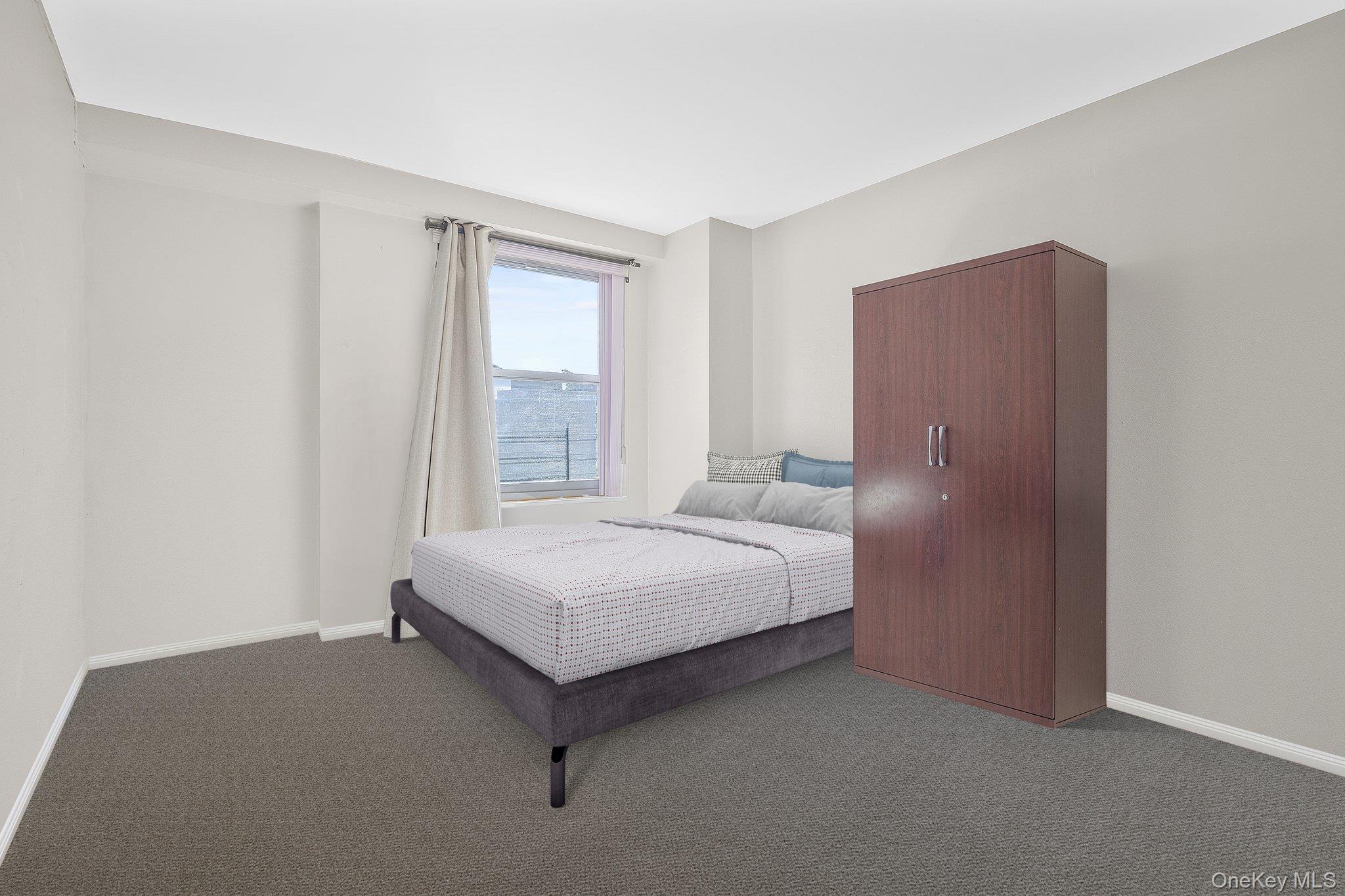 61-20 Grand Central Parkway #A901