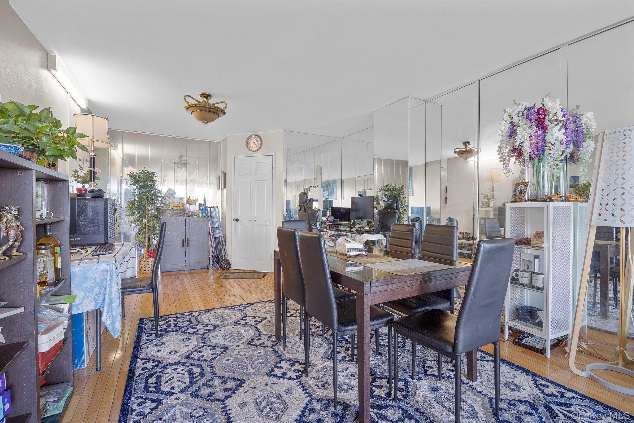 61-20 Grand Central Parkway #A901