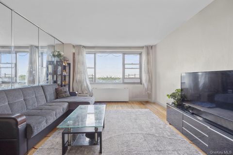 61-20 Grand Central Parkway #A901 Forest Hills NY 11375