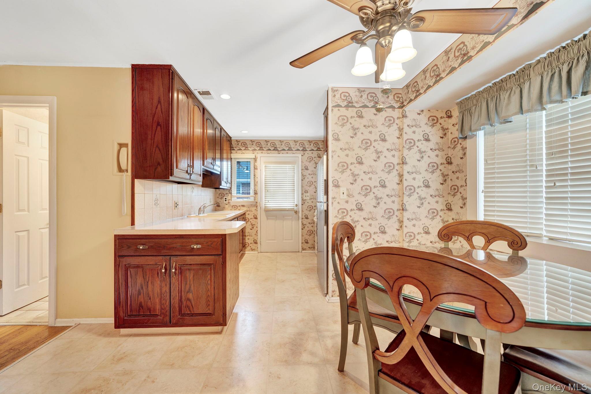393 COLERIDGE