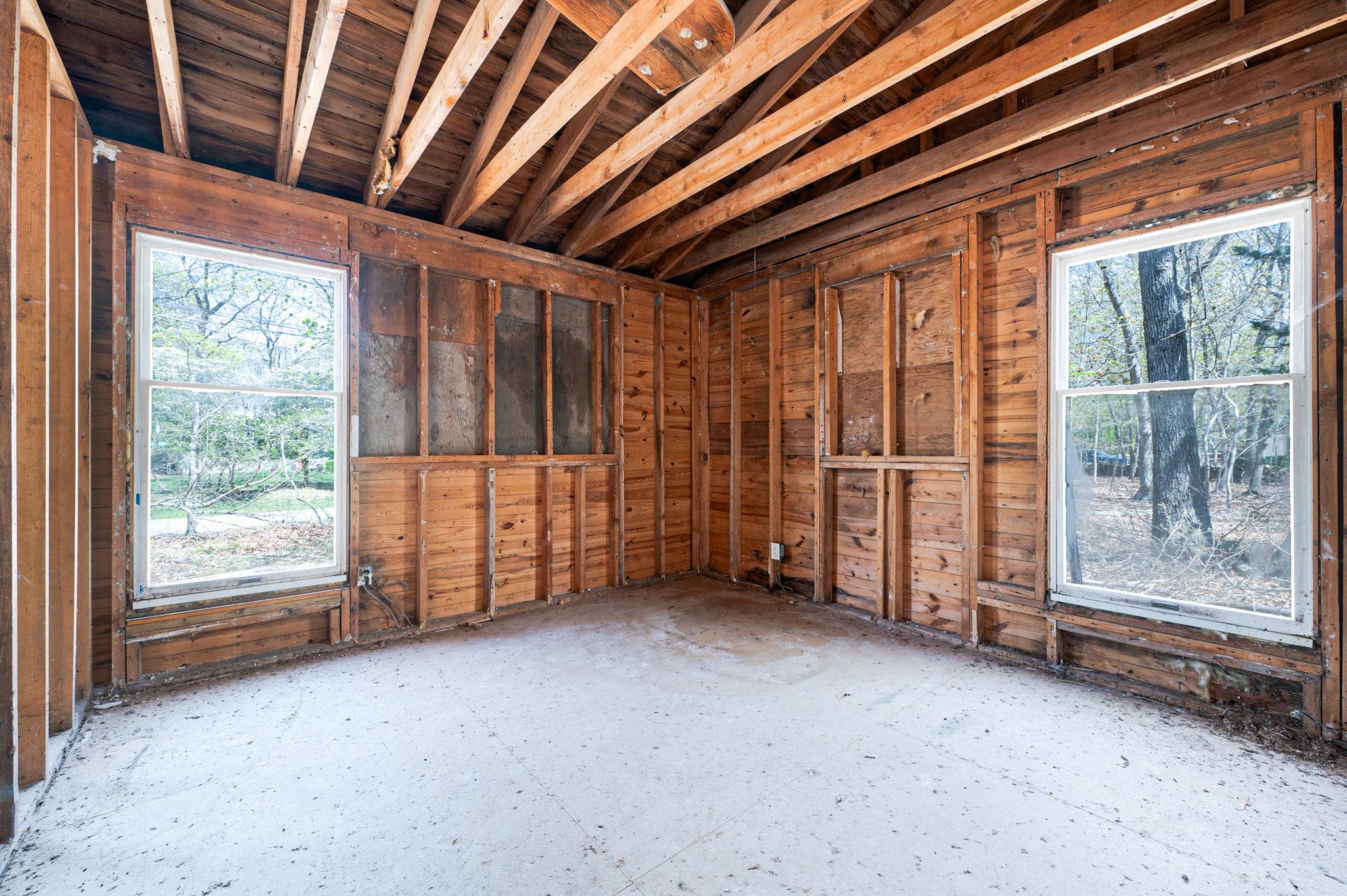 80 Runnymede Drive, East Hampton, New York image 6