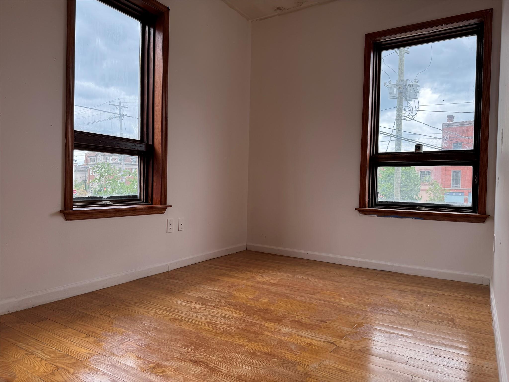 Rental Property at Center Street 1A, Middletown, New York - Bedrooms: 3 
Bathrooms: 2 
Rooms: 6  - $2,400 MO.