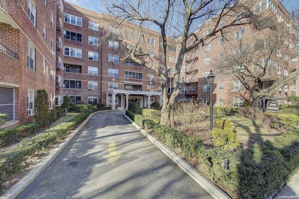 67-66 108th Street #C/4, Forest Hills, New York image 1