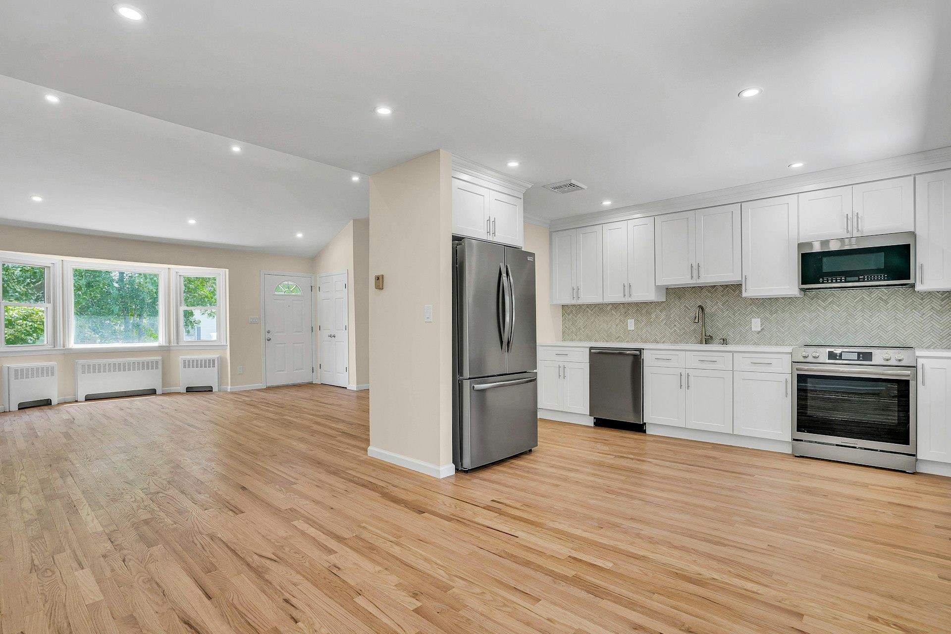 1 Pasture Court, Commack, New York image 9
