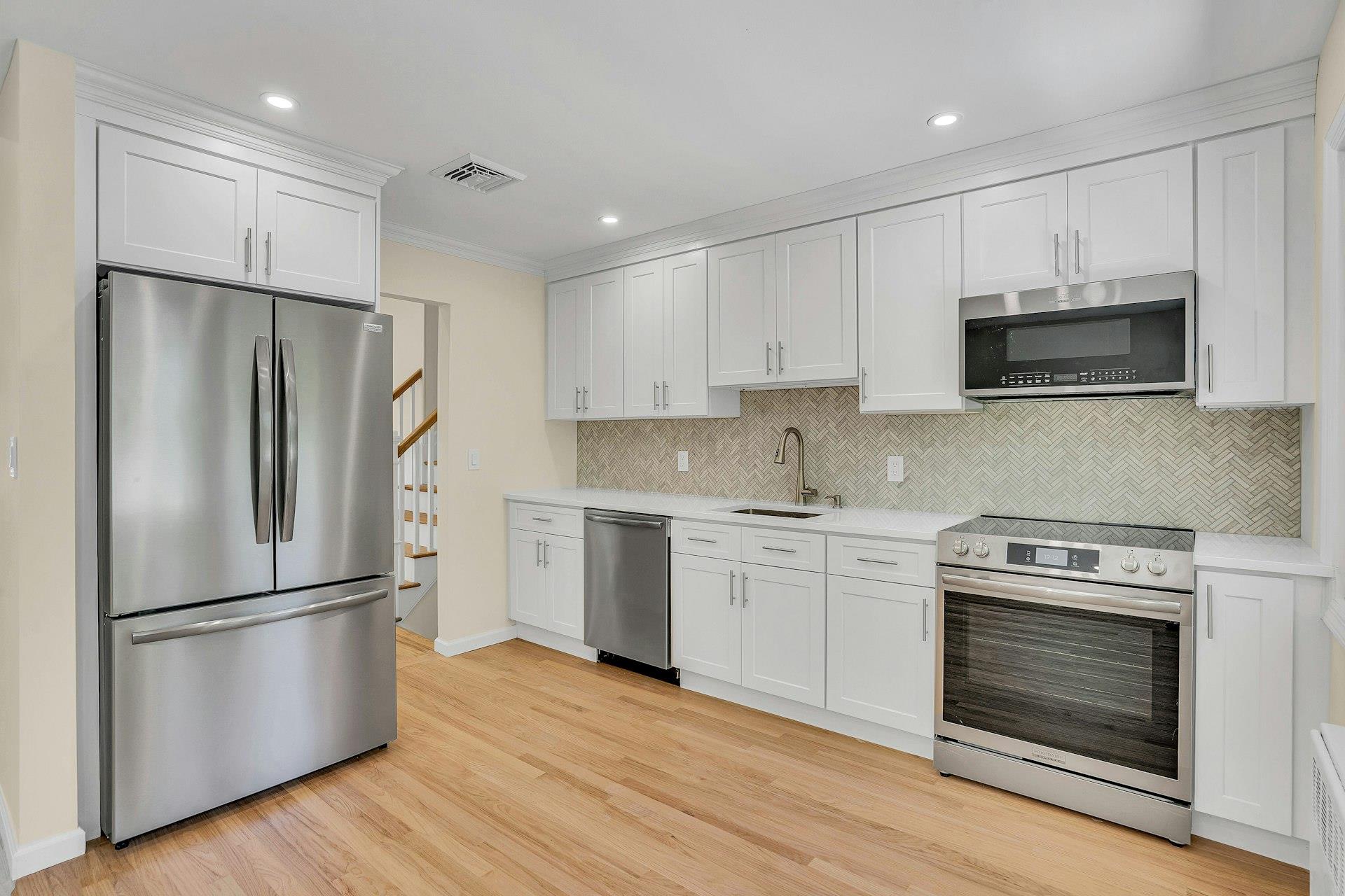 1 Pasture Court, Commack, New York image 11