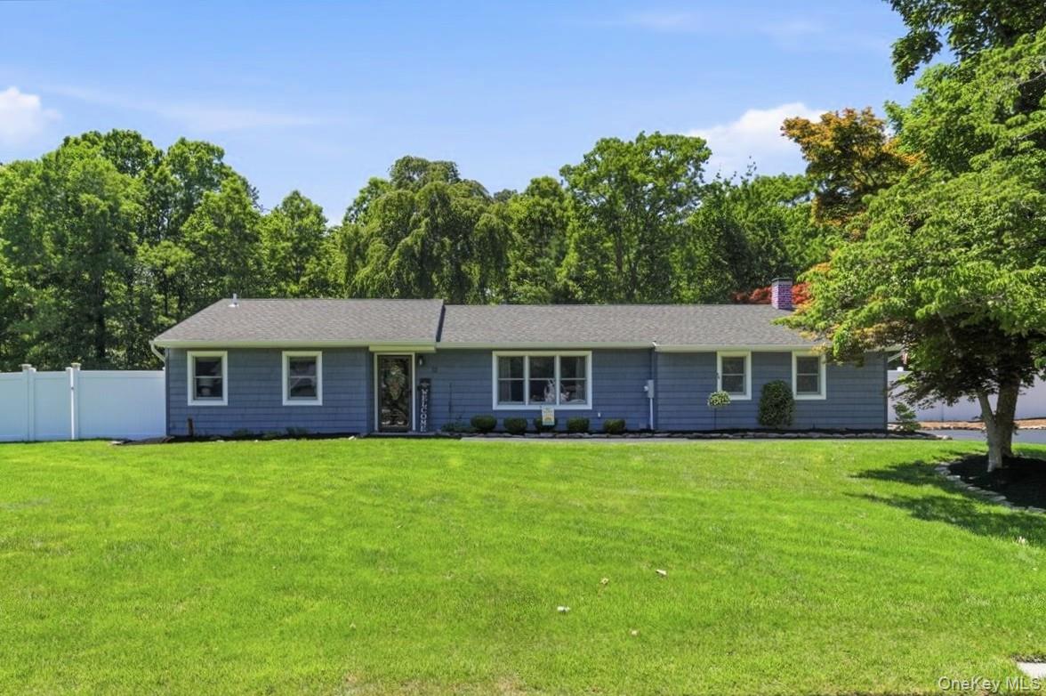 32 Henearly Drive - Photo 2