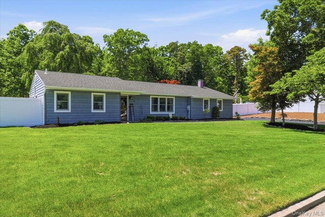 32 Henearly Drive