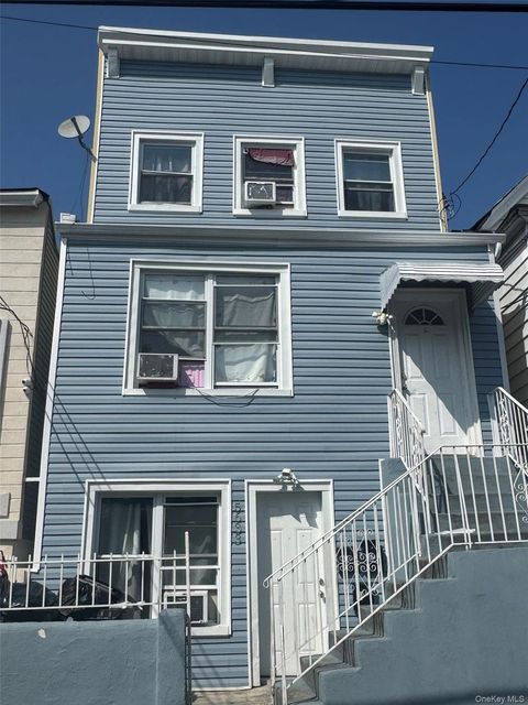 56-33 Waldron Street Corona NY 11368