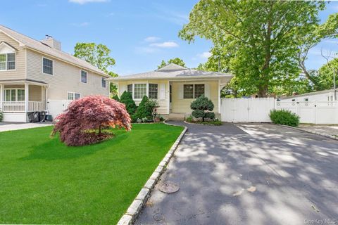 Homes For Sale - 30 Paul Drive<br/> Suffolk County, Mastic, NY 11950