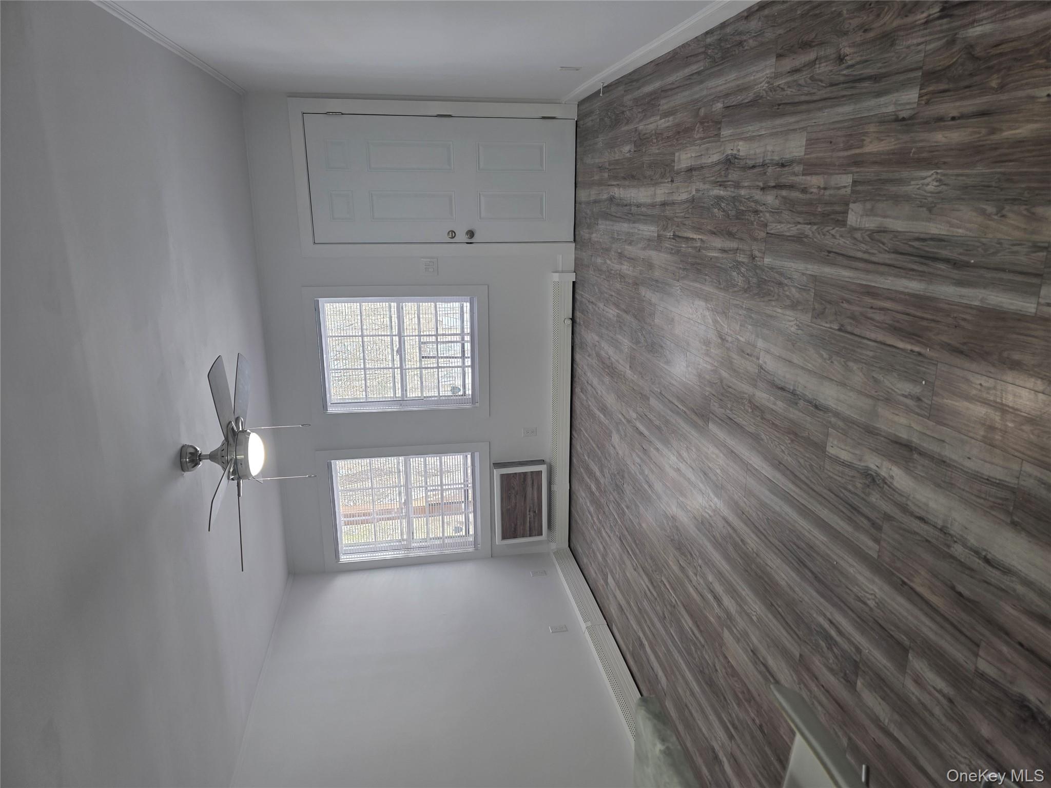 1 Huguenot Street 44